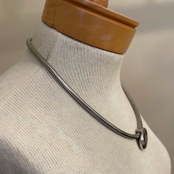 Vintage Silver-tone Round Omega Snake Chain with Pendant - Picture 16 of 16